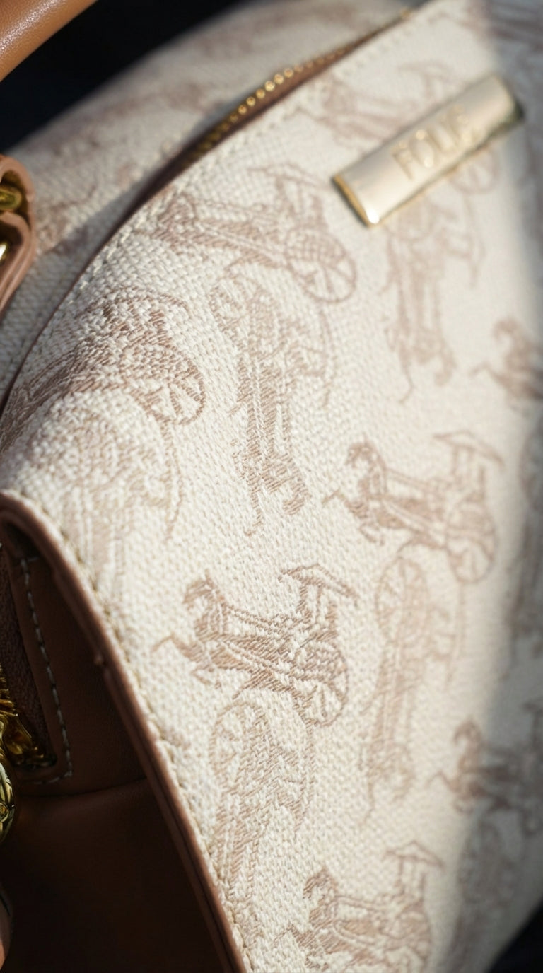 Bauletto Bag “Aurora” White