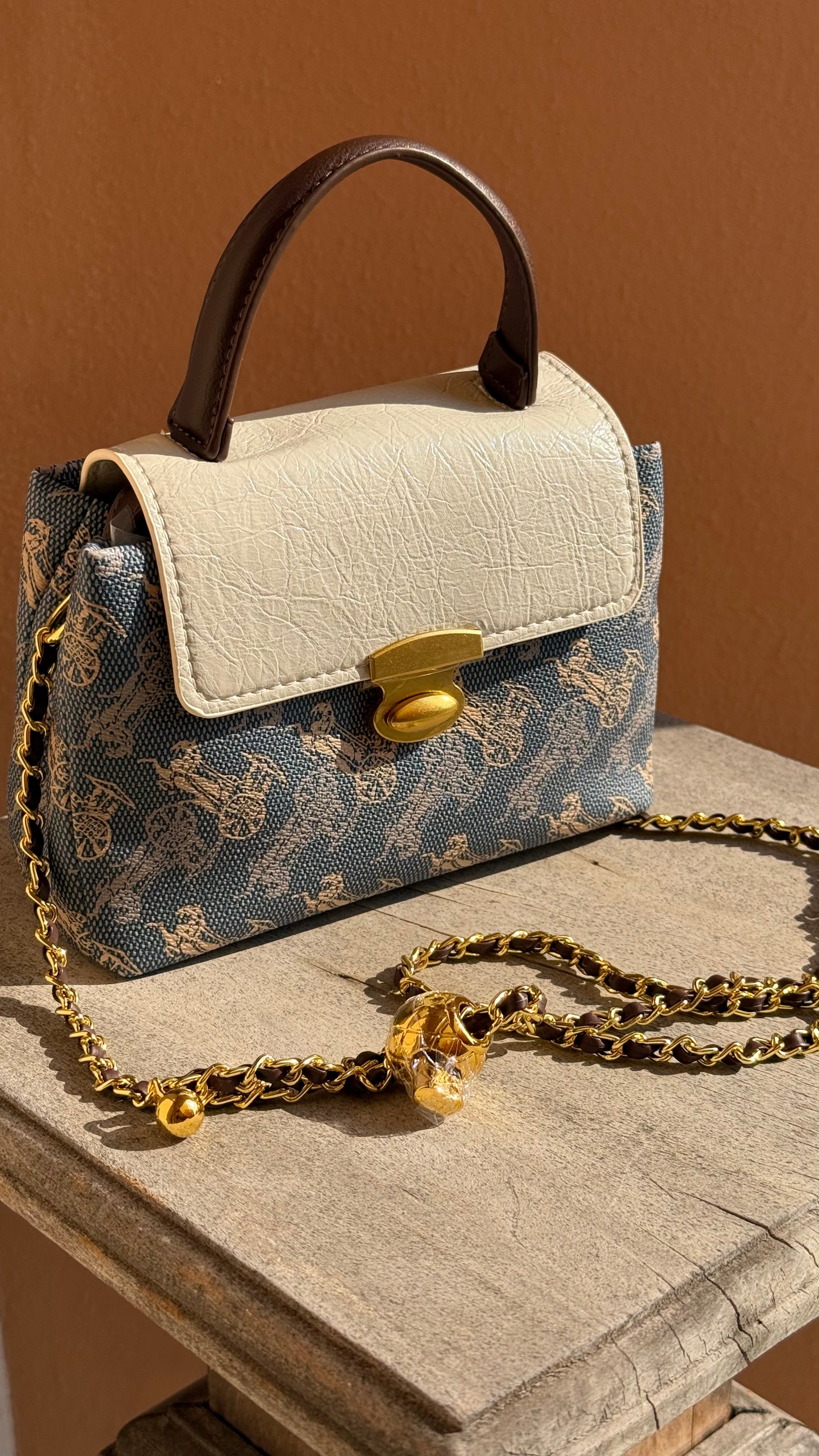 Mini Flap “Athena”